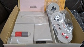 Nintendo New Famicom Console Set w/ AV Cable AC Adapter Extension Cable