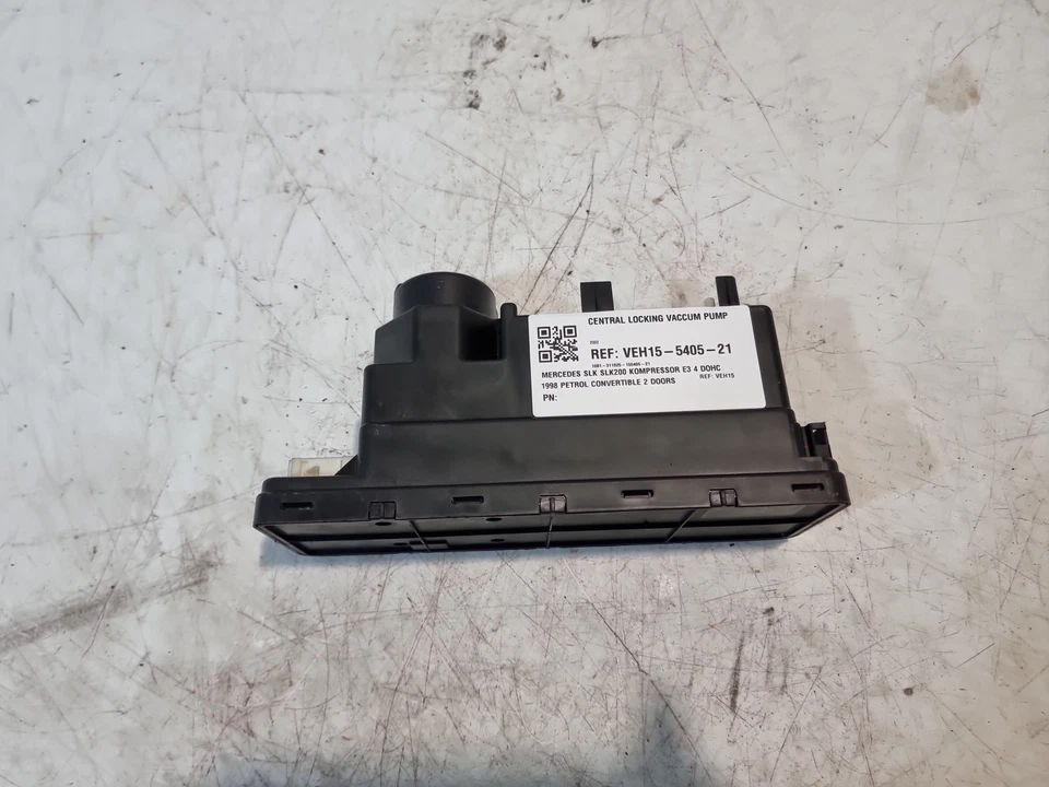 Mercedes SLK Central Locking Vacuum Pump PSE Unit 2.0Petrol 2002 OEM A1708000848 - Image 3 of 4
