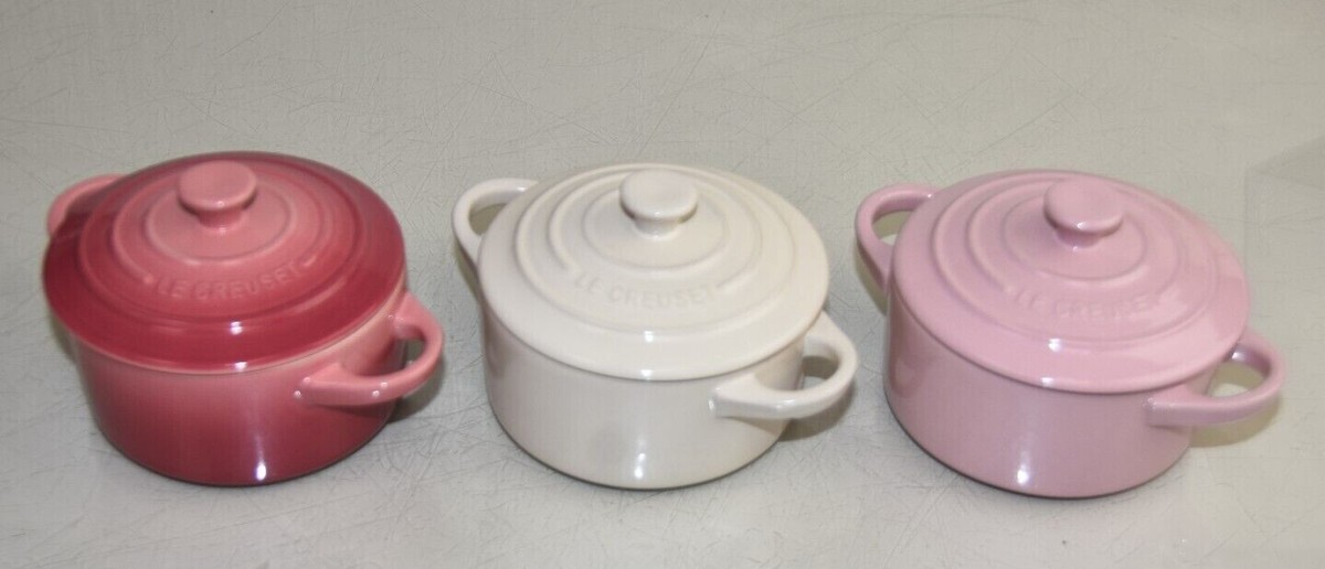 NEW in BOX Le Creuset 3 PC SET MINI ROUND COCOTTE Pink Ivory NEW in BOX Le Creuset 3 PC SET MINI ROUND COCOTTE Pink Ivory