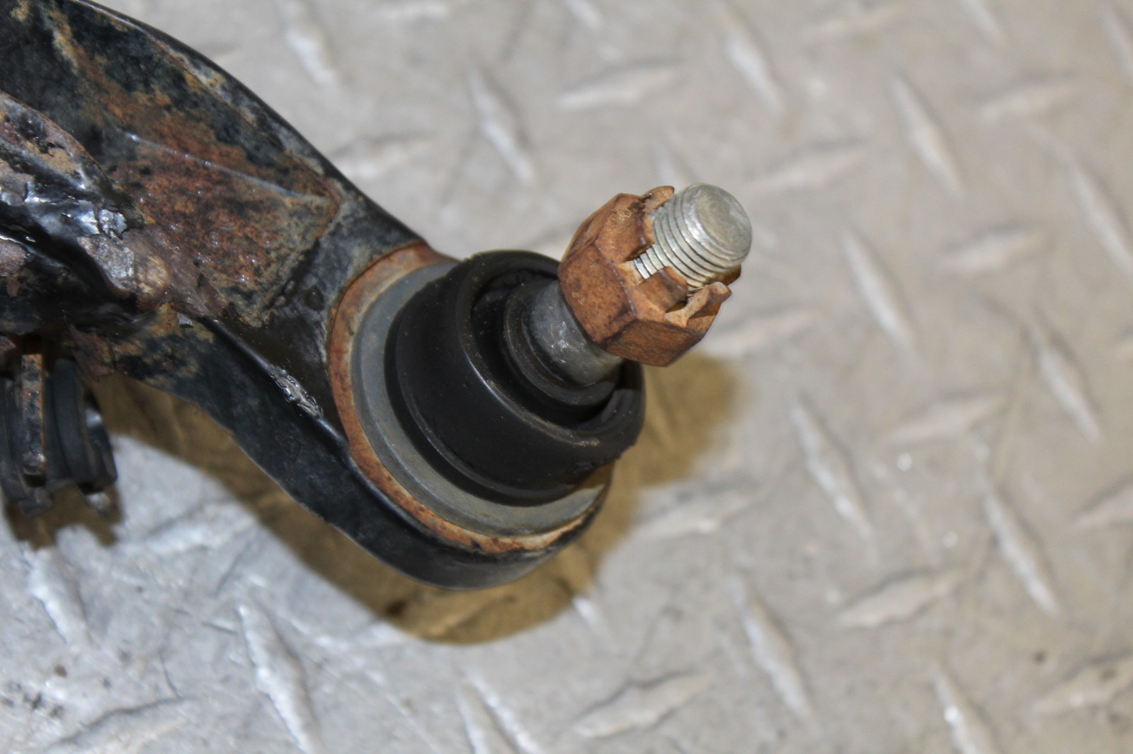 2000 BOMBARDIER TRAXTER 500 4X4 AUTOMATIC FRONT RIGHT CONTROL A ARM eBay