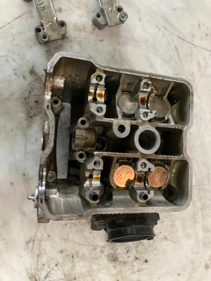 Arctic Cat 700 EFI 4X4 2008 08 culata válvulas motor Foto 3 de 4