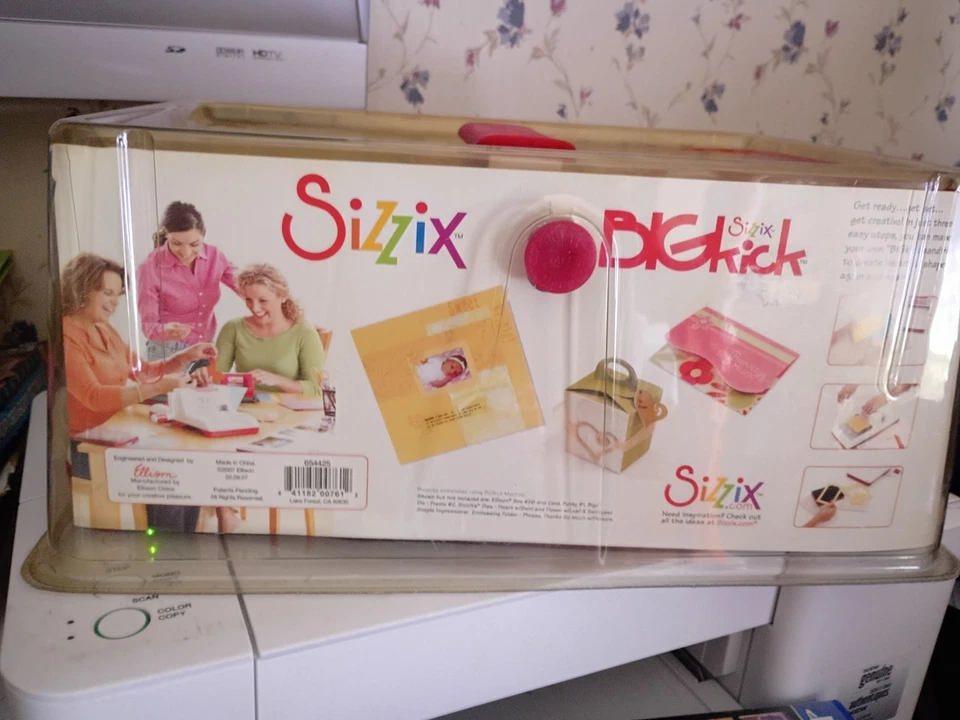 BIGkick Sizzix Big Kick Die Cut Manual Machine Multipurpose Platform NEW IN BOX - Image 3 of 4