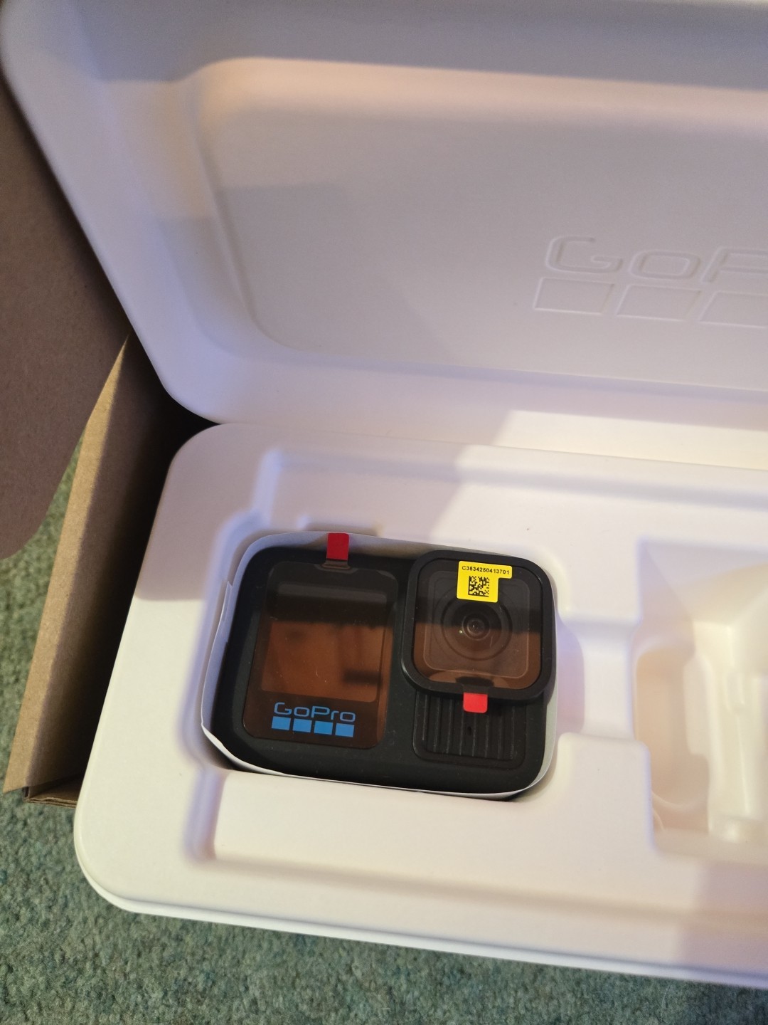 GoPro HERO13 Black 5.3K Action Camera Ultra HD - Camera Only