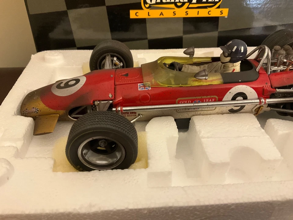 Exoto | 1:18 | WEATHERED | 1968 Lotus-Ford 49B | Graham Hill | F1 World Champion - Image 2 of 4