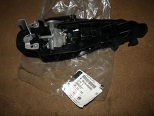 9816606680 Left Outer Door Handle Base For 2017-2025 Vauxhall Grandland X