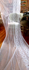 VINTAGE WHITE FLORAL LACE VERY LONG CURTAIN VALANCE WITH ROD POCKET 44 L X 142 W