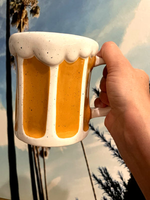 Tag CHEERS DAD YOU CAN PUT COFFEE IN IT 16 oz mug figural beer shape Father GIFT