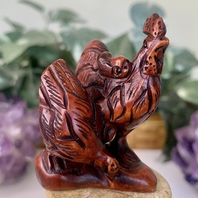 Vintage Netsuke Japan Boxwood Hand Carved Rooster Hen w Chick Figurine Sculpture