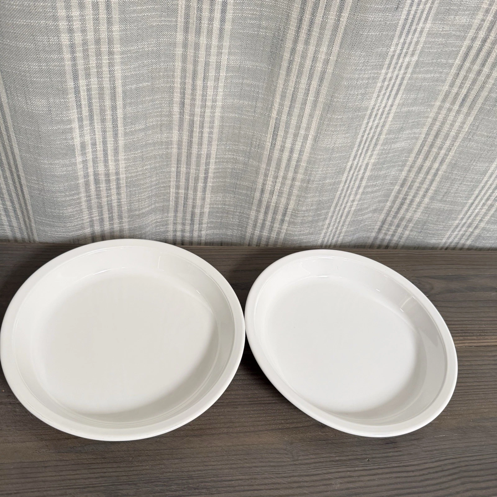 Vintage Corning Ware Classic Solid White Pie Plate 9" P-309 USA Set of 2
Opens in a new window or ta