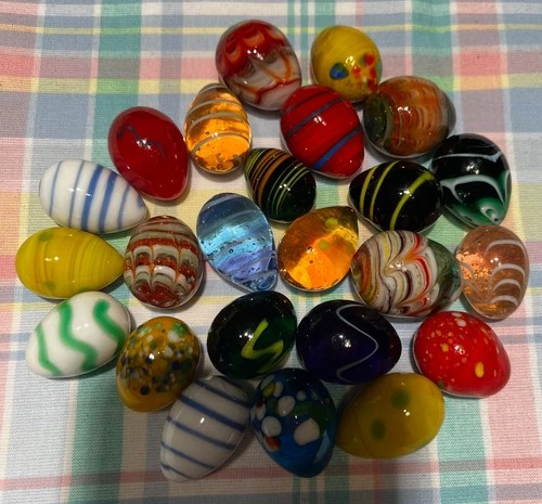 Vintage MURANO Handblown Glass Easter Eggs. 1.25"L x .75" Diameter
