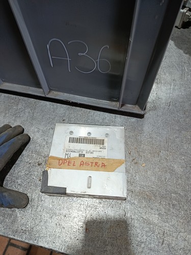 Opel Astra F 1.4 ECU Motorsteuergerät 16149919 YW / AZHM Motor Steuergerät