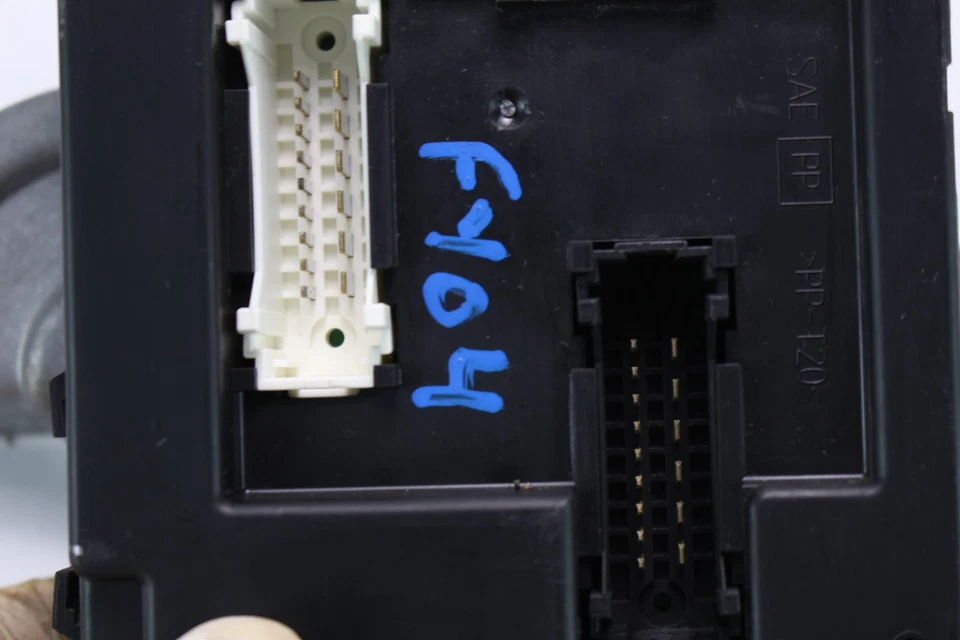 2013 NISSAN SENTRA BODY CONTROL MODULE BCM BCU OEM, 284B1 3SG0A Foto 3 de 4