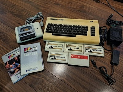 Vintage Commodore VIC-20 Computer System Bundle + 5 Games (Gorf) + Datassette & 