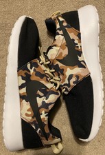 nike men's roshe one se camo shoes