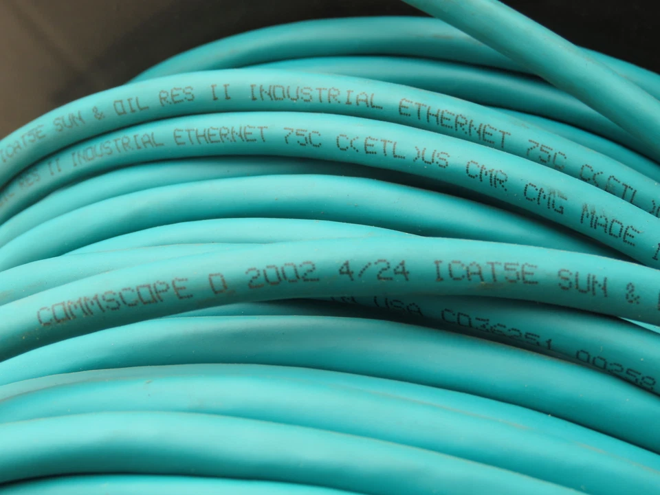 Commscope Sun & Oil Res II Cat 5E Twisted Wire Cable 24 AWG Multi-Conductor 245' - Image 2 of 4