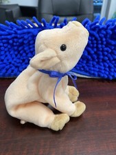 ty beanie babies, knuckles the pig tag w/ protector. DOB march 25,1999