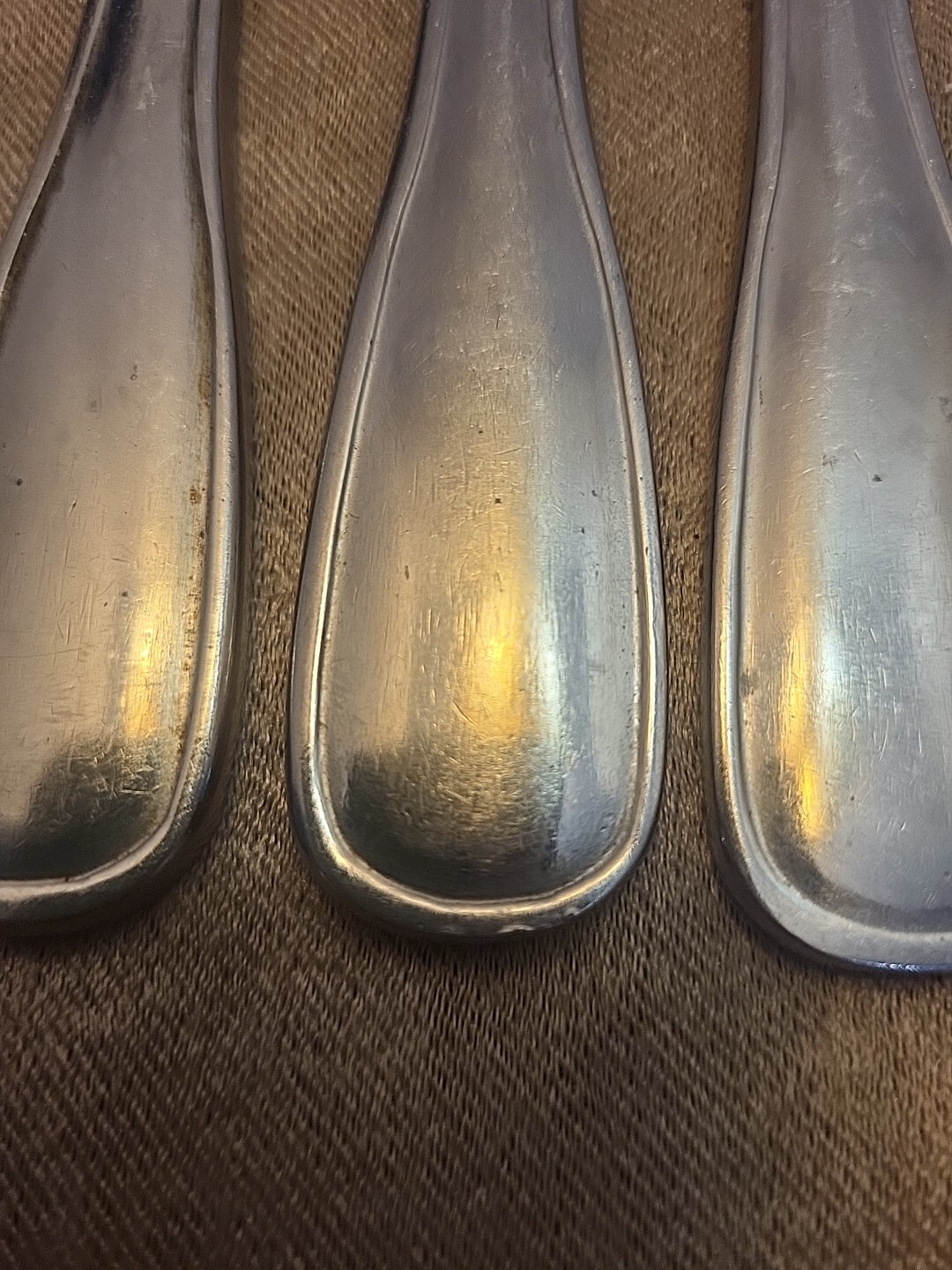 Vintage STANLEY ROBERTS STAINLESS 18/8  SET ( 6 ) Dinner KNIVES