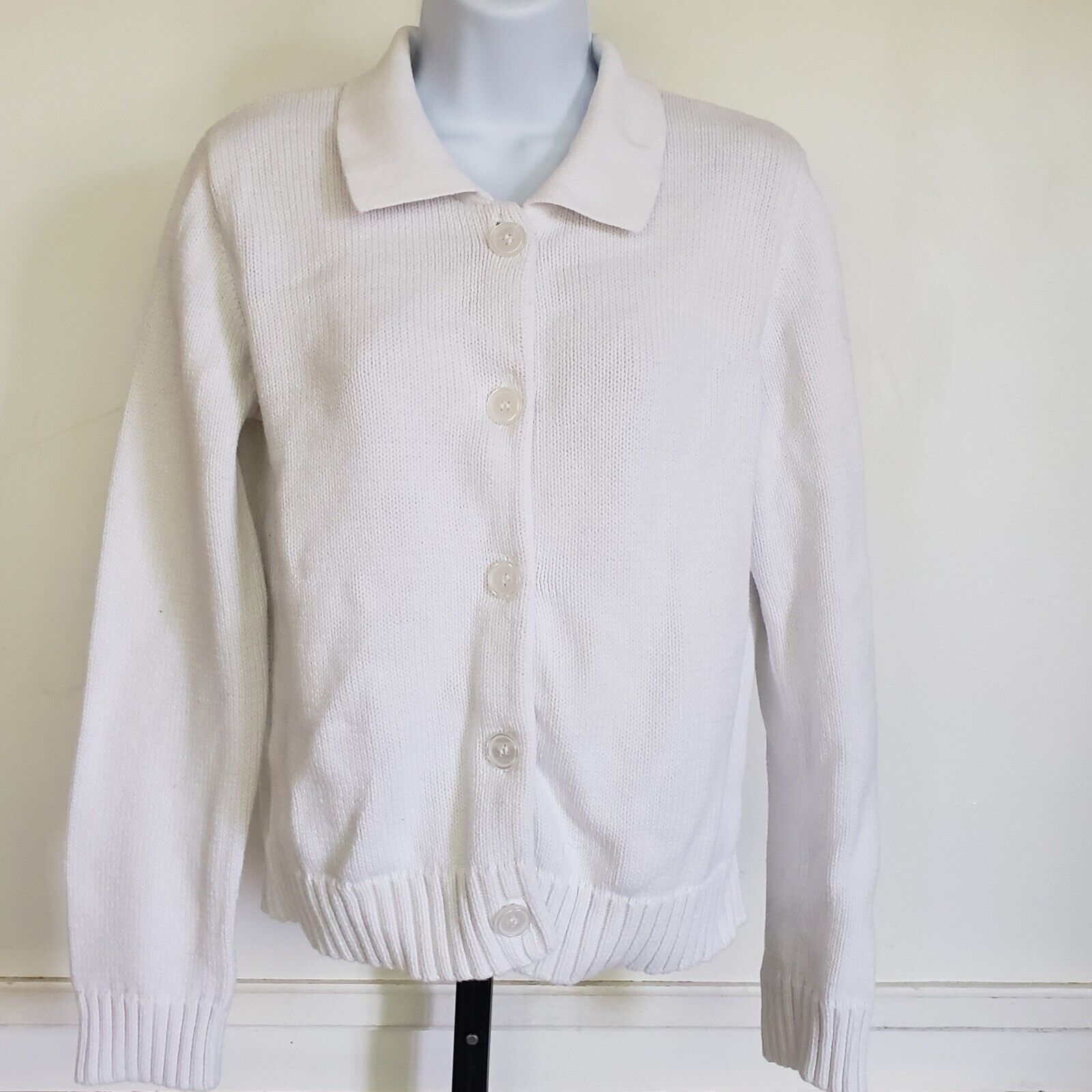Chadwicks Womens Sweater Medium  White Cotton Collar Button Front Cardigan Vtg