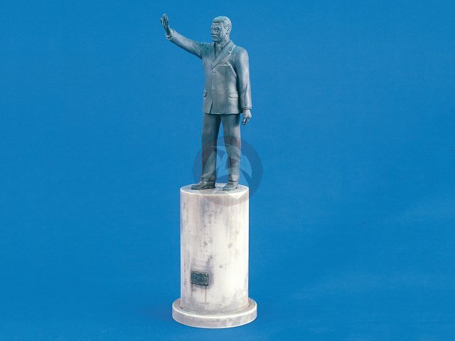 その他 APVSHKIN STATUE from SSUR Verlinden 1/35 Saddam Hussein Statue Firdos Square Baghdad