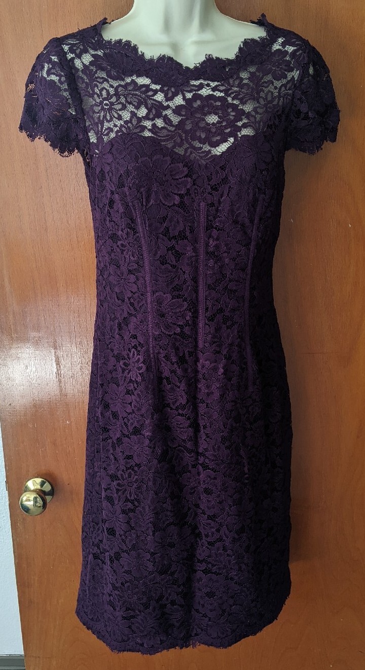 ML MONIQUE LHUILLIER Purple Lace Pattern Knee-Length Dress Size - Main Image