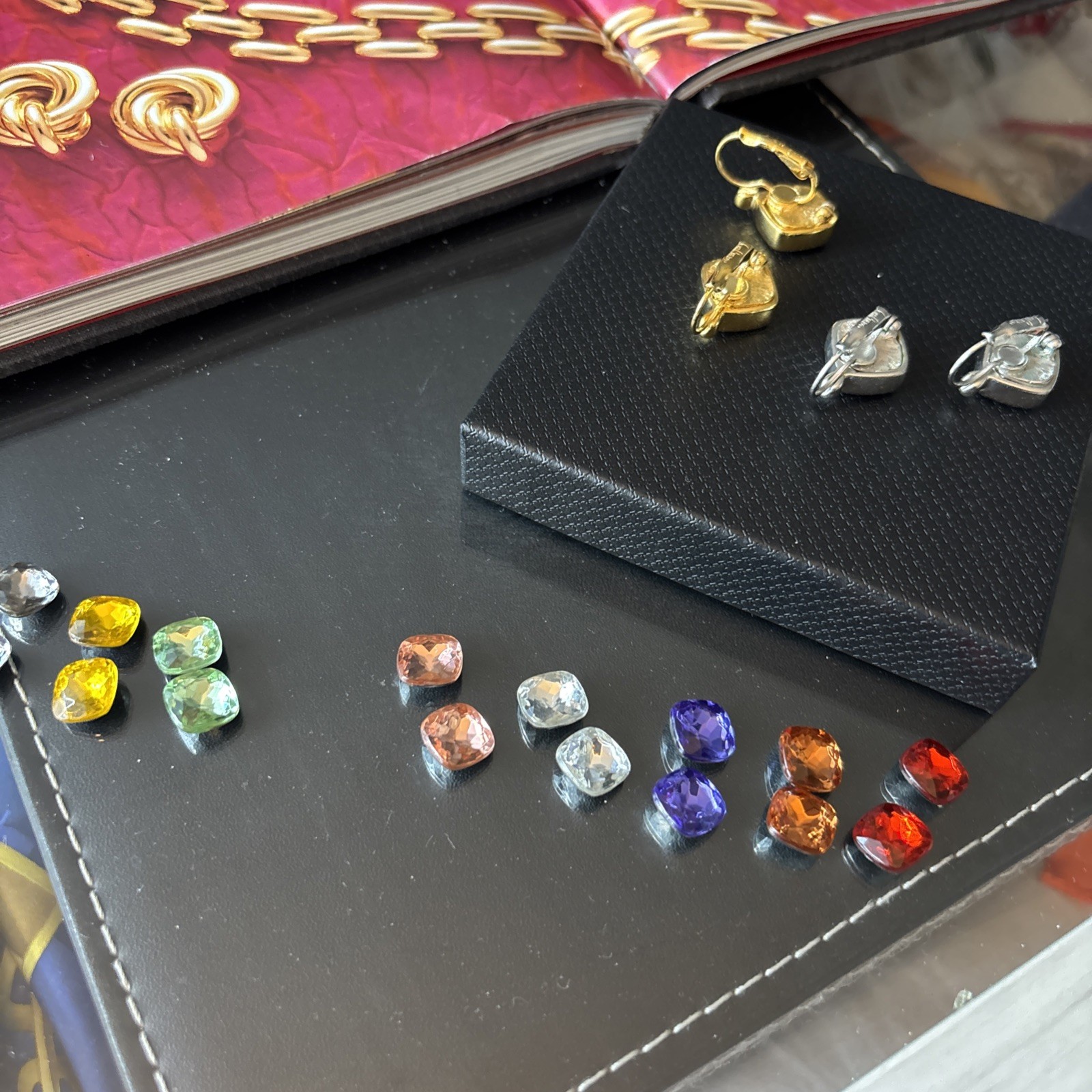 Joan Rivers Interchangeable Square Dangle Lever B… - image 9