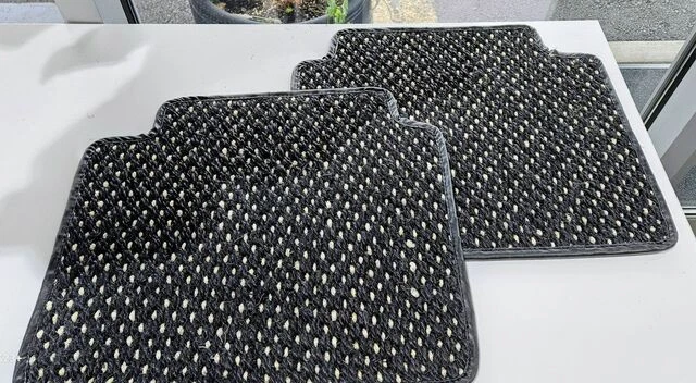 Juego de alfombrillas originales BMW H51470 51-47-0-307-526 Foto 2 de 2