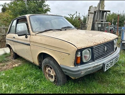 Citroen LNA 11 RE RHD RARE - Picture 1 of 7