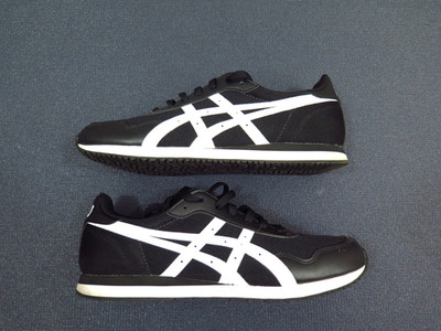 Size 11.5 ASICS Tiger Runner Men's Sneaker Shoes Black White 1191A207-003