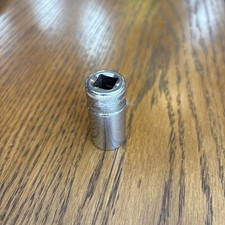 Snap-on Tools Fsms15 15mm 38 Drive 6-point Chrome Metric Semi-deep Socket Nice Snap-on Tools Fsms15 15mm 38 Drive 6-point Chrome Metric Semi-deep Socket Nice