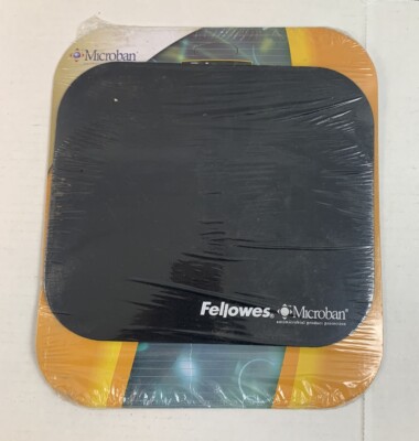 Fellowes Mouse Pad w/Microban Nonskid Base 9 x 8  Black