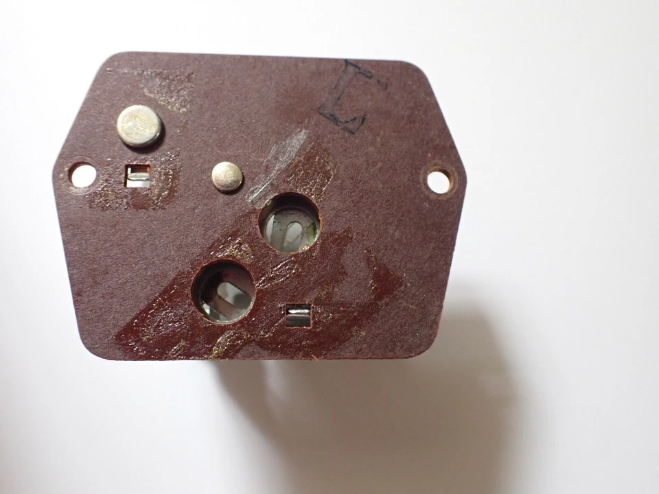 Новый из старых запасов 1968 1969 1970 1971 1972 1973 Datsun 510 датчик температуры # 24880-A0600 - Изображение 2 из 3