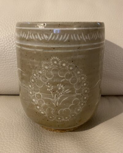 Korean Goryeo Style Crackle Rice Color or Celadon Cup or Bowl ? 5”tall X 4” Wide - Picture 1 of 9