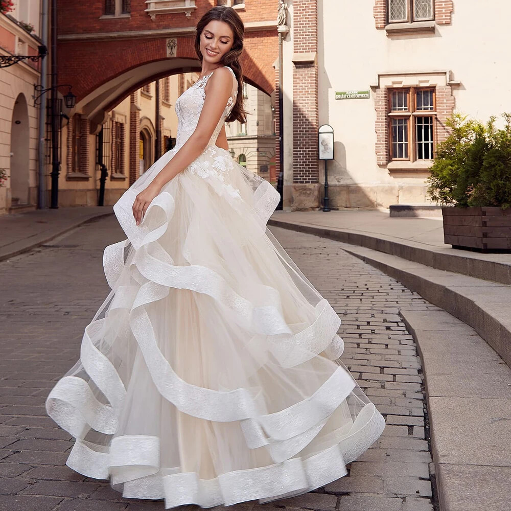 Exquisite Ruffles Champagne Wedding Dresses Bridal Gown for Women Robe de  Mariee