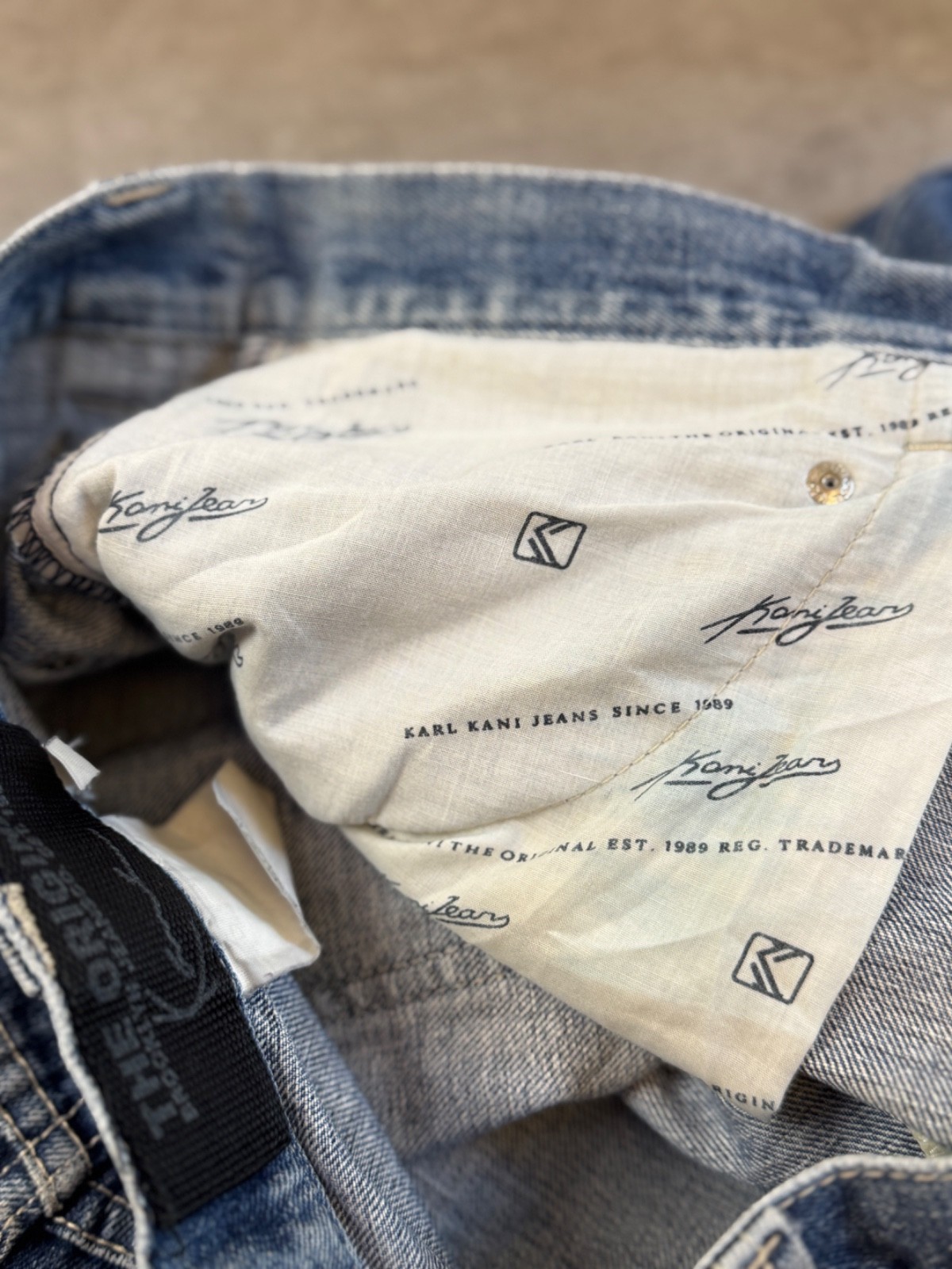 Karl Kani 90s Vintage Denim Shorts W31 W32 Jorts Baggy Ripped Bermuda Blue Y2K image 9