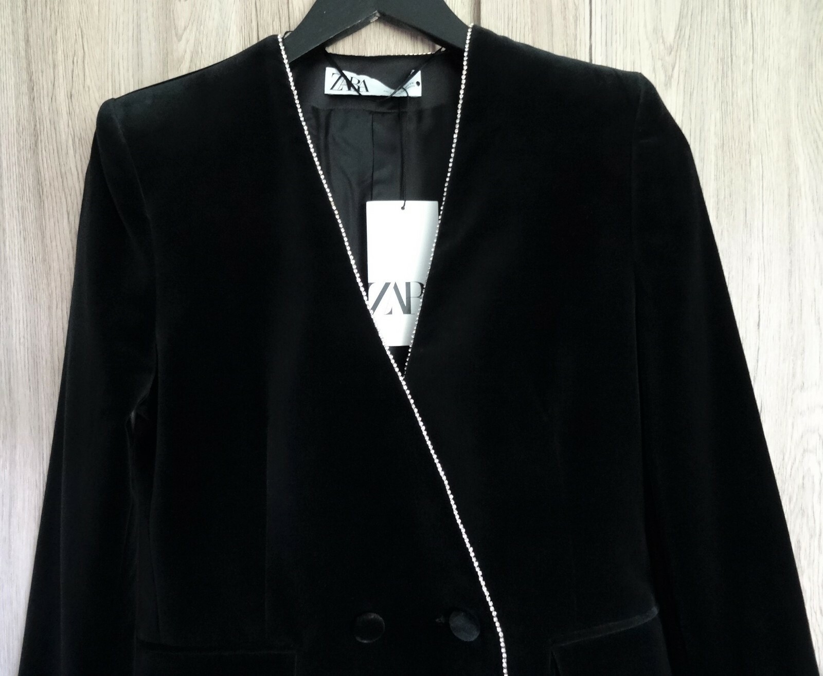 ZARA BLACK VELVET RINESTONE DOUBLE-BREASTED BLAZER SIZE M image 4