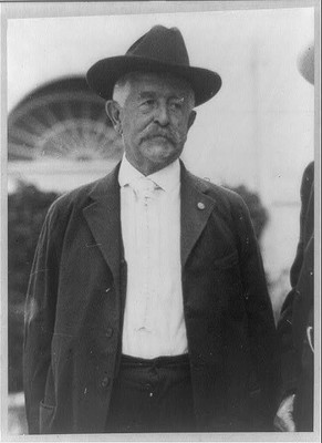 Photo:Gen. John L. Clem, half-length portrait, standing