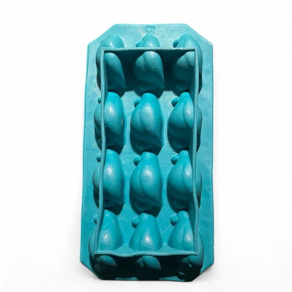 🐧 Vintage Lekué Penguin Ice Mold 🧊 Turquoise Silicone Tray Made in Spain - Image 2 of 2