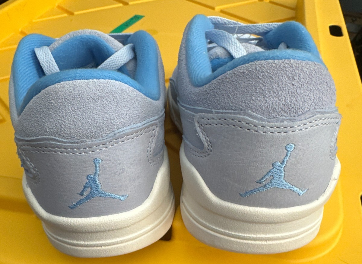 Nike Women's 7 Jordan Flight Court Hydrogen Blue/Sail/white  FZ9854-400 NEW thumbnail 3