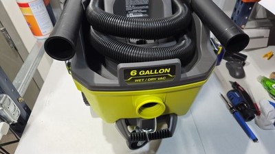 RYOBI PCL735B ONE+ 18V Cordless 6 Gal. Wet Dry Vacuum,FOR PARTS ONLY NOT WORKING
