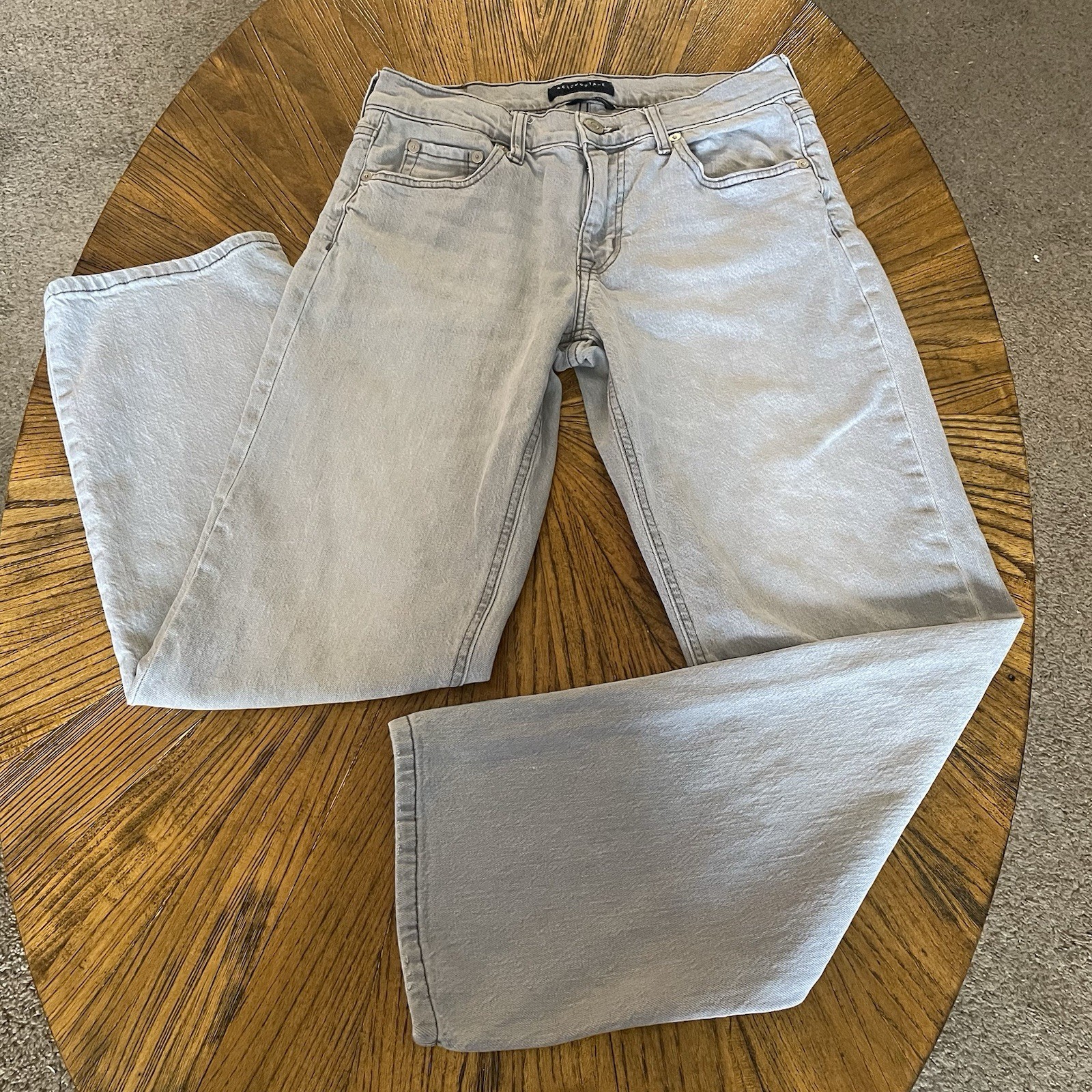 Aéropostale Low Rise Baggy Light Gray Light Wash Denim Jeans Women's