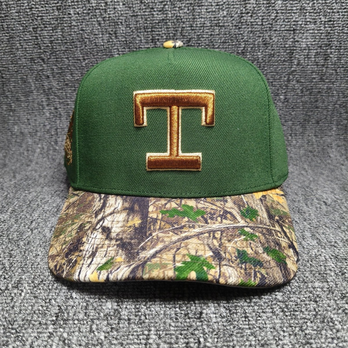 Mitchell & Ness Texas Rangers MLB Green Snapback Hat Camo Brim Cap