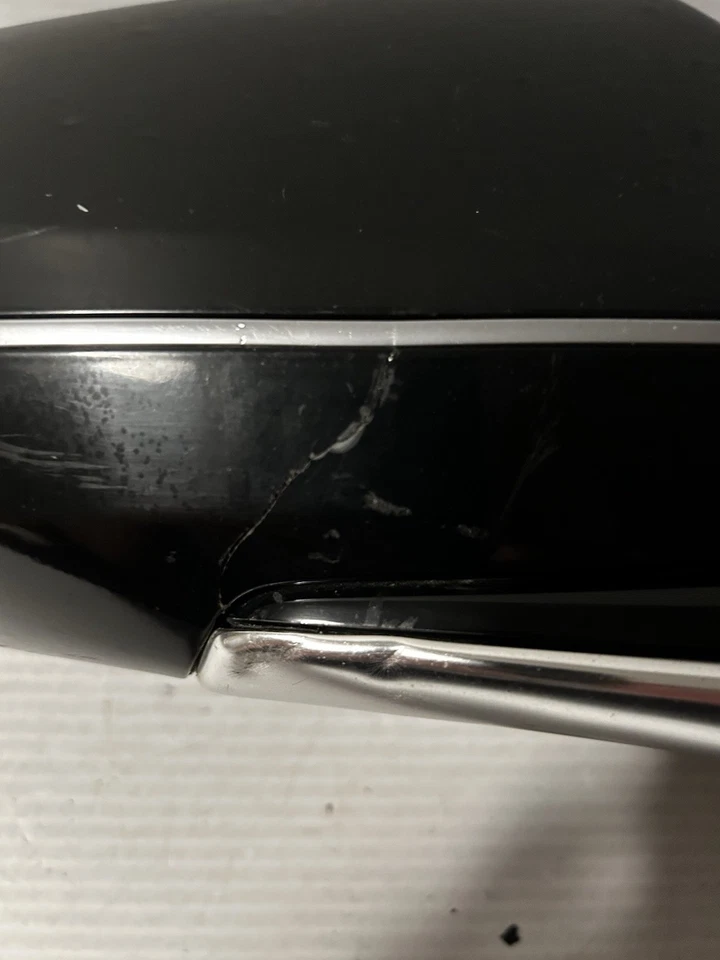 2013 - 2017 Cadillac XTS Passenger Right 11 Pin Black Signal Mirror OEM 1611 - Image 3 of 4