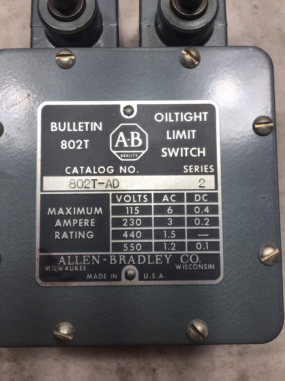 allen bradley 802t catalog on Allen Bradley 802t Ad Oiltight Limit Switch Series C 802tad For Sale Online Ebay