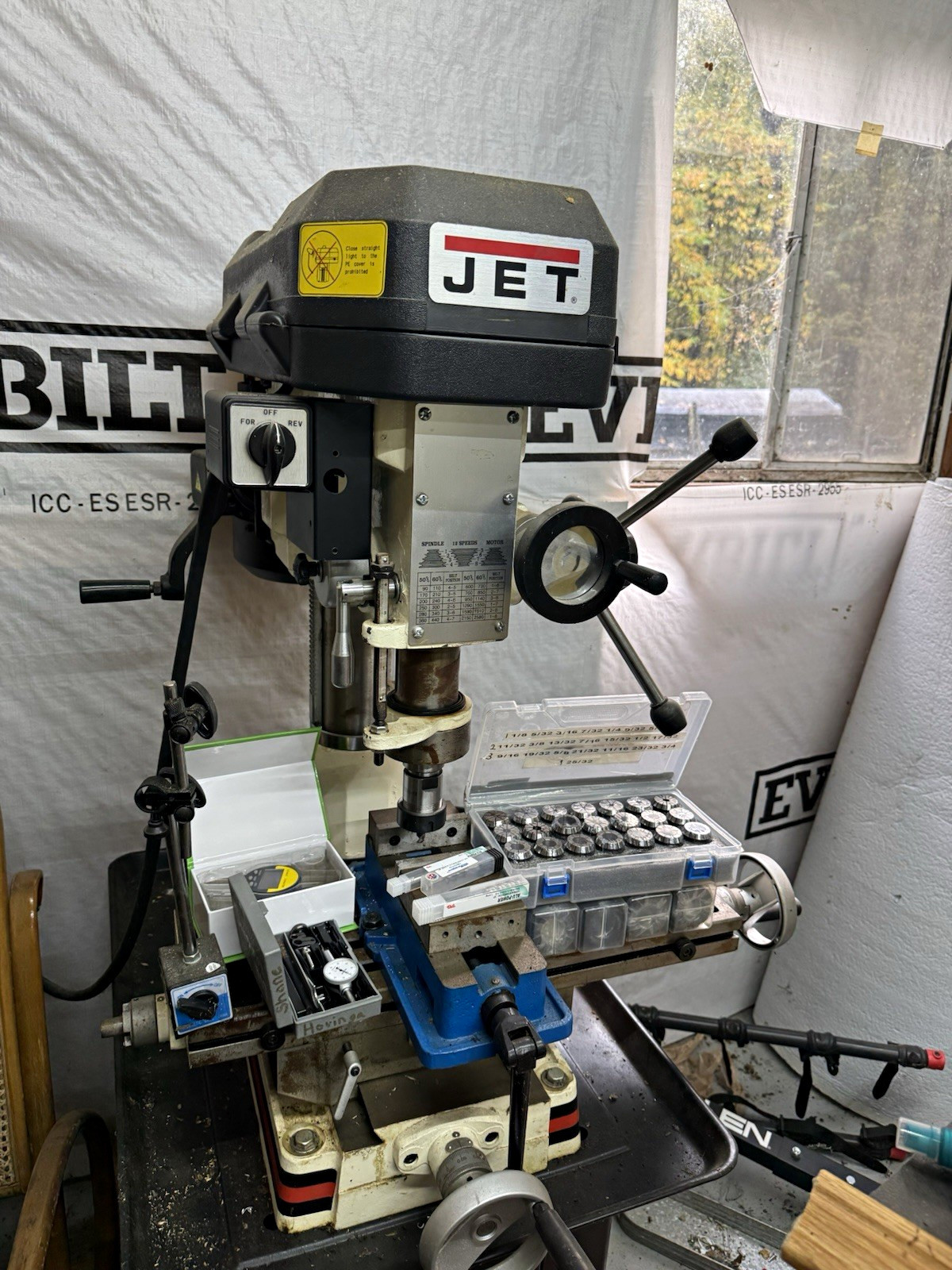 JET JMD-18 Manual Mill Drill R-8 240v Milling Drilling 2000 w/ Vise Collets