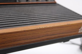 atari cx 2600 console with controllers / 5 games Pacman Yars Revenge / Tested