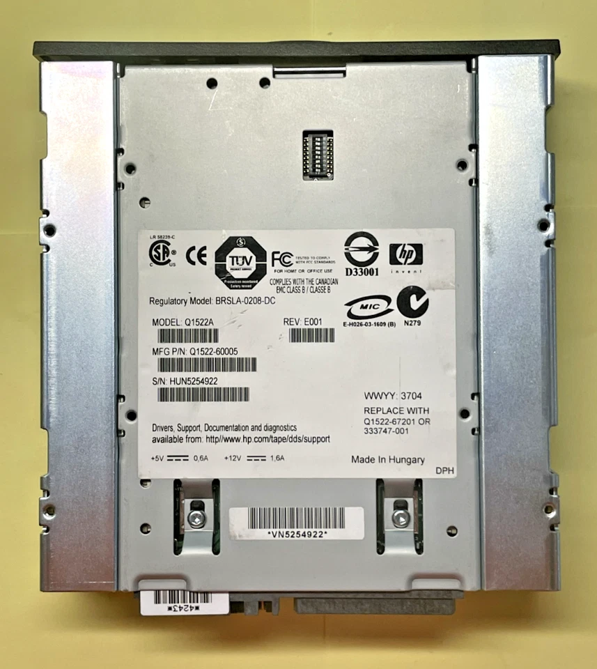 HP STORAGEWORKS DAT 72 Model Q1522A 72GB SCSI Internal TAPE DRIVE BRSLA-0208-DC - Image 3 of 4