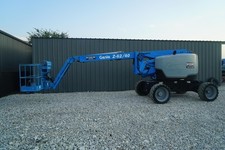 2015 Genie Z62/40 Dual Fuel Articulating boom lift