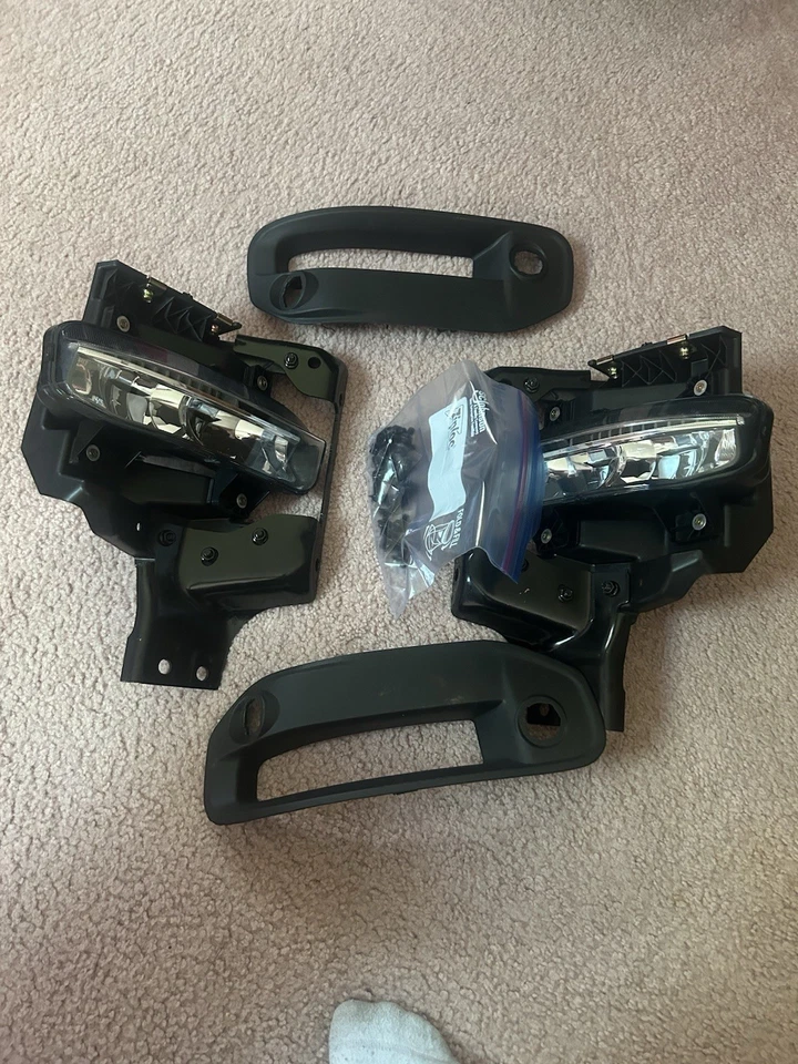 Conjunto de luces antiniebla LED para conductor izquierdo Dodge RAM 1500 19-24 nuevo estilo OEM Foto 2 de 2