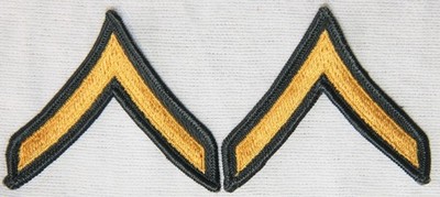 ORIGINAL VIETNAM ERA PFC PRIVATE FIRST-CLASS CHEVRONS, STRIPES