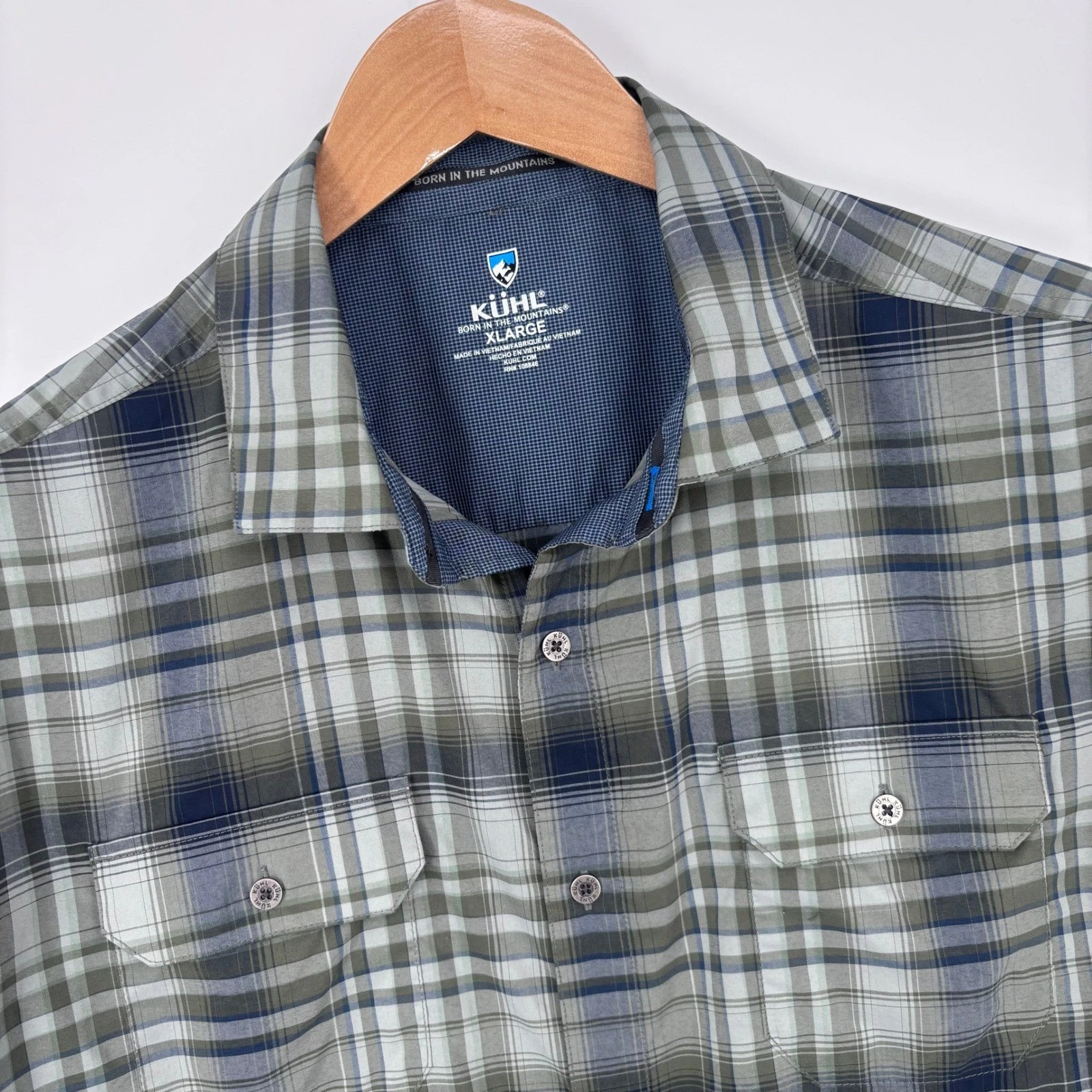 KUHL Response Shirt Mens XL Gray Plaid Performance Short Sleeve Button Up Hiking